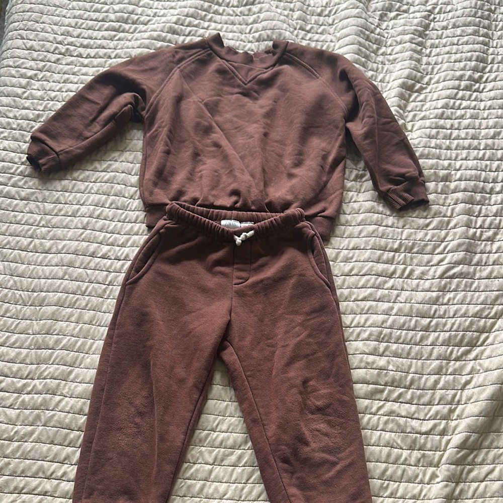Zara chocolate Brown Sweatshirt and Jogger Set